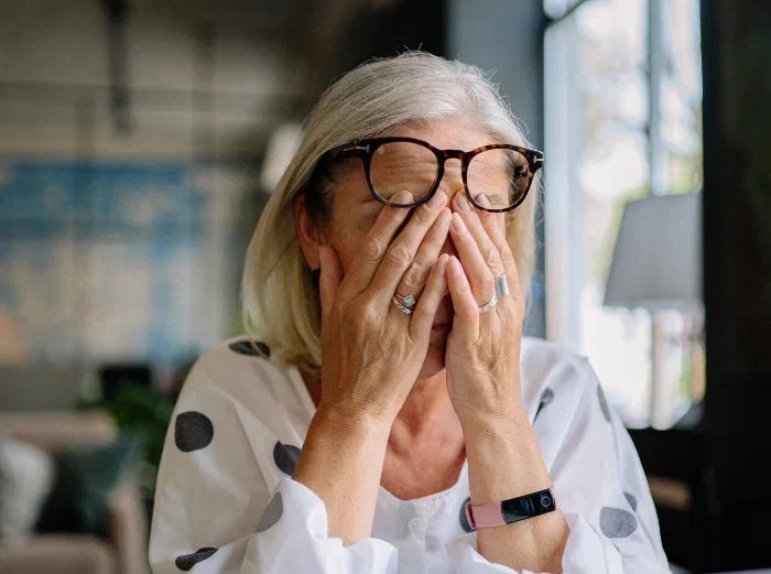 femme ménopausée irritable